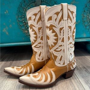 Boot Star by old gringo women’s inlay cowboy boots size 7 NWOT!